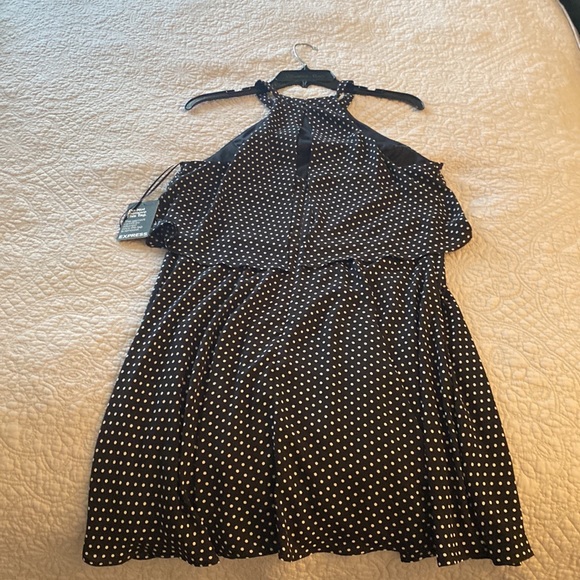 Express - navy with white polka dot dress. - Picture 4 of 6